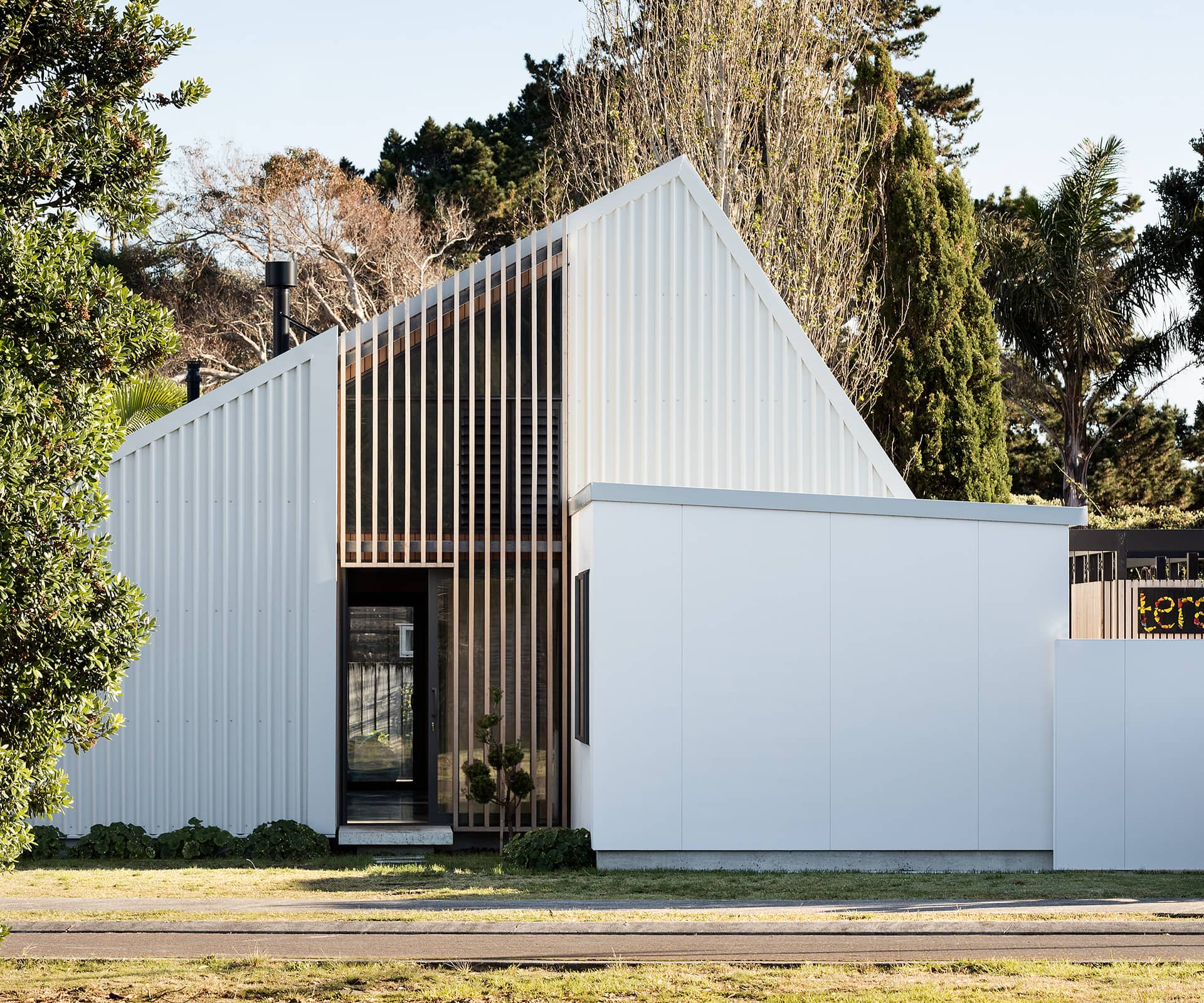 Pauanui bach, Adam Taylor Architecture