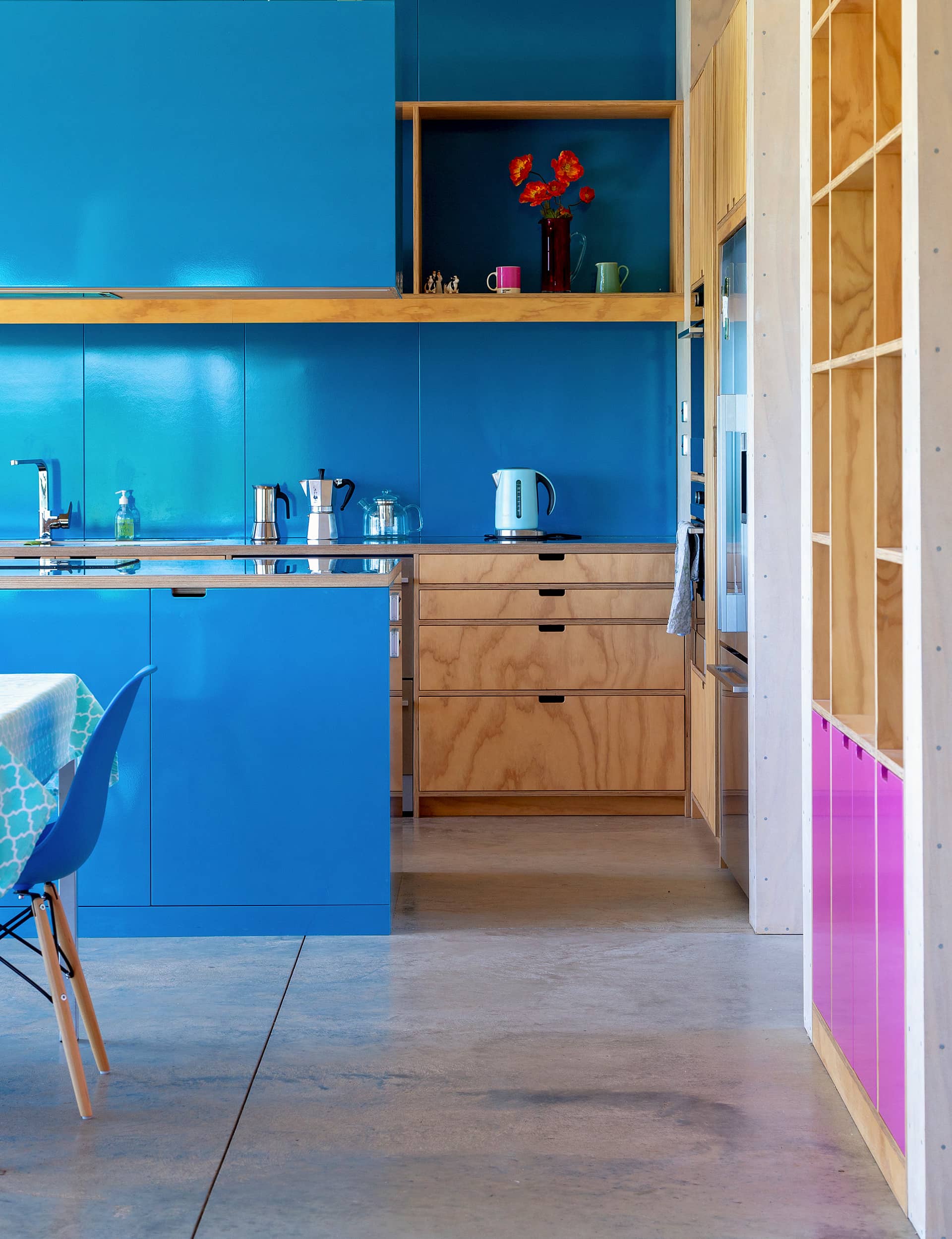 Te Awanga home blue kitchen